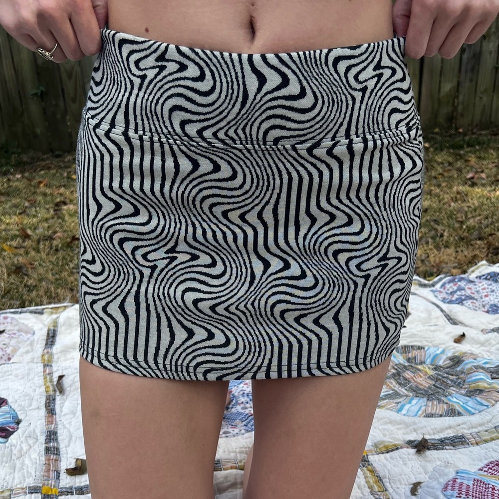 Urban outfitters funky knit black and white skirt